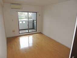 アイステージ牛田南 302 3階1Kのリビング/ダイニング