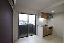 月光南観音六番館 304 3階1LDKのリビング/ダイニング