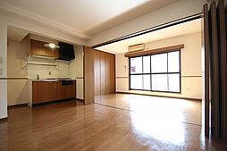 ラフォーレ十日市 803 8階3LDKのリビング/ダイニング