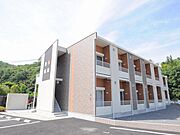 伴中央駅より徒歩13分 築10年8ヶ月 2階建の賃貸物件