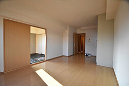 casa参番館 701 7階3LDKのリビング/ダイニング