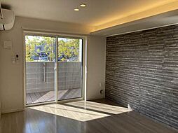 エンソラード 104 1階2LDKのリビング/ダイニング