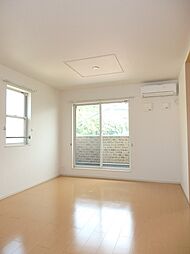 ソレイユ4番館 201 2階2LDKのリビング/ダイニング