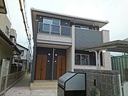 中筋駅より徒歩10分 築5年8ヶ月 2階建の賃貸物件