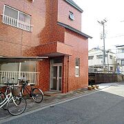 県病院前駅より徒歩3分 2階 築42年8ヶ月の賃貸物件