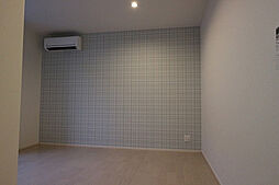 Grandtic Feluca 104 1階1LDKのリビング/ダイニング