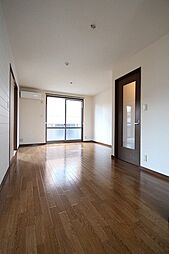 ピースフルラビット 201 2階3LDKのリビング/ダイニング