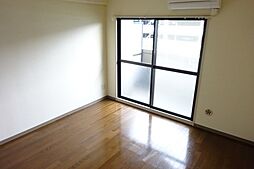 ロイヤル山口II 403 4階1Kのリビング/ダイニング