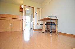 レオパレスJ 109 1階1Kのリビング/ダイニング