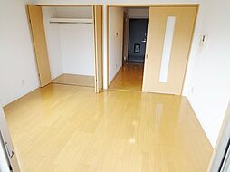 グラビスコート西原 901 9階1Kのリビング/ダイニング