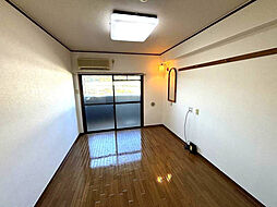 エステートベネフィット5フルタ 708 7階1Kのリビング/ダイニング