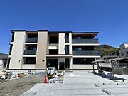 海田市駅より徒歩14分 3階 新築の賃貸物件