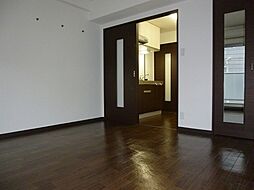 ソフィアコート光町 207 2階1DKのリビング/ダイニング