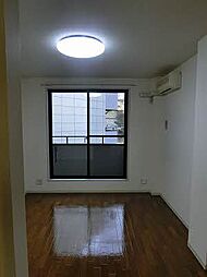 パークツインズ　B棟 205 2階1DKのリビング/ダイニング