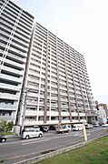 ルミナス舟入本町リバーフロント 10階 築17年の賃貸物件