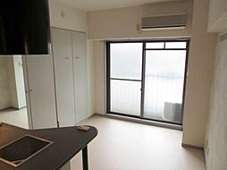 アルファービル 504 5階ワンルームのリビング/ダイニング