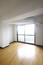 第3ファニー幸 304 3階ワンルームのリビング/ダイニング