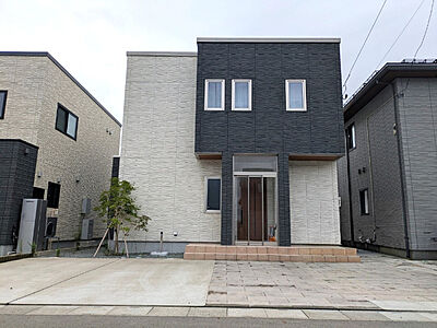 外観:設計住宅性能評価書取得の長期優良住宅です! 外観:設計住宅性能評価書取得の長期優良住宅です!