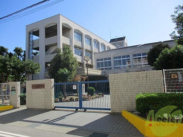 画像29:神戸市立須佐野中学校 680m