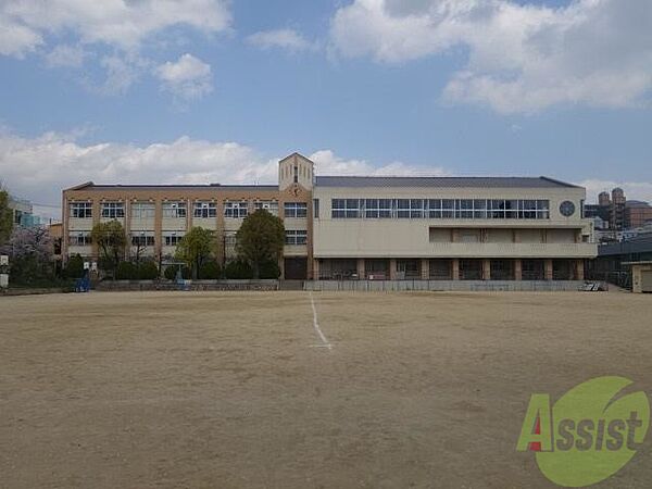 画像30:神戸市立本山第一小学校 534m