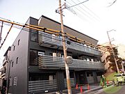 御影駅より徒歩5分 築7年9ヶ月 3階建の賃貸物件