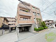 芦屋川駅より徒歩3分 1階 築31年の賃貸物件