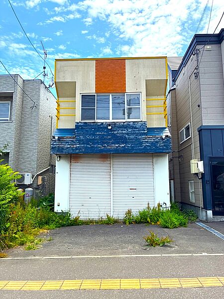 現在ある建物は売主様負担で解体更地後にお引渡しいたします