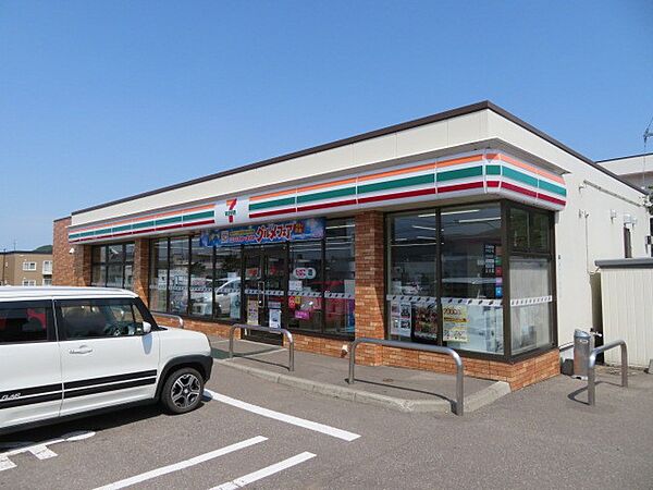セブンイレブン札幌福井3丁目店/約80ｍ