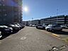 駐車場：敷地内平面駐車場です。最新の空き状況については担当者にご確認ください。