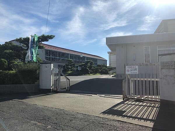 丹陽中学校まで1579m　徒歩約20分