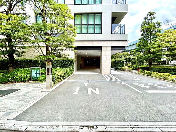 駐車場入口