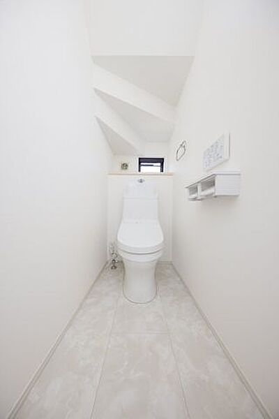 トイレを拡大表示