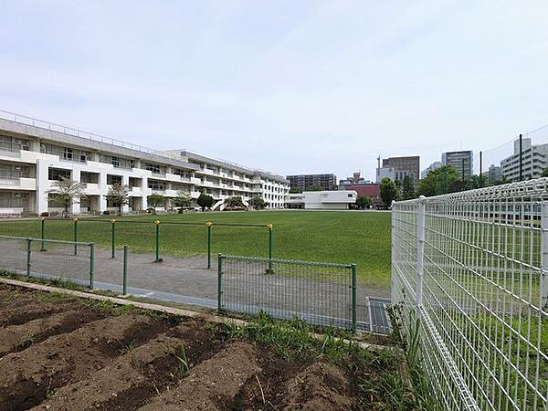 市立府中第一小学校 220m