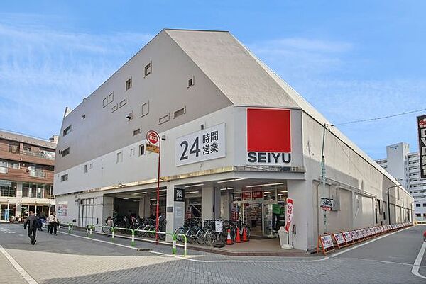 西友巣鴨店 280m