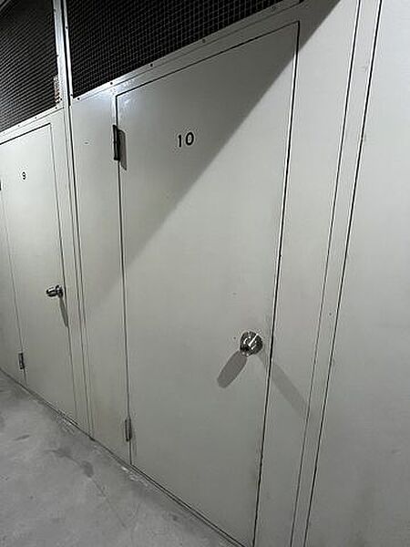 専用トランクルーム（2階）