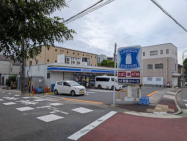 ローソン陽明小学校前店 400m