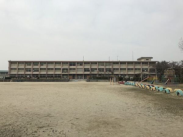 祖母懐小学校 2600m
