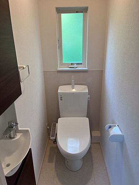 トイレを拡大表示