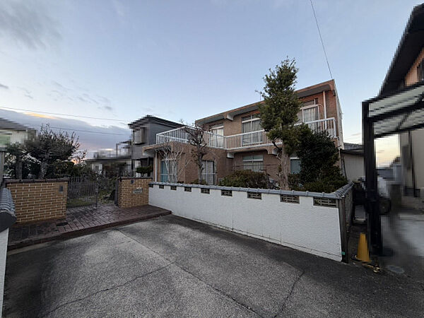 外観：323000449796