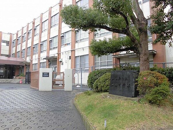 大高中学校 1320m