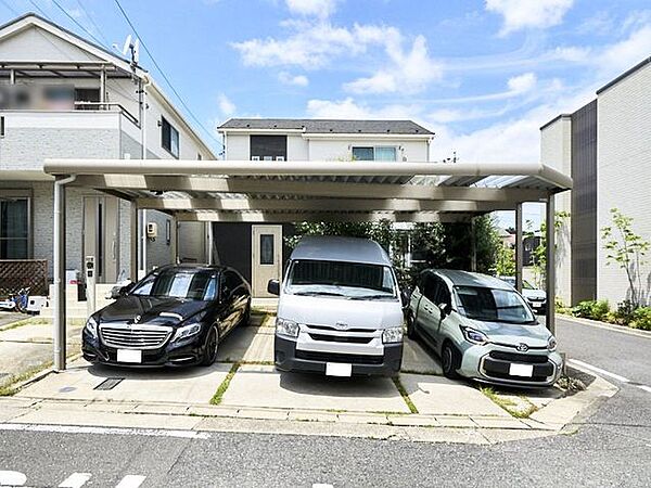 駐車場を拡大表示