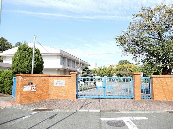 守山小学校 620m