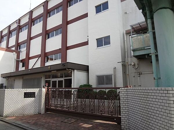 駒方中学校 徒歩約7分 540m