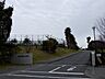 周辺：知多市立知多中学校 徒歩12分。 940m