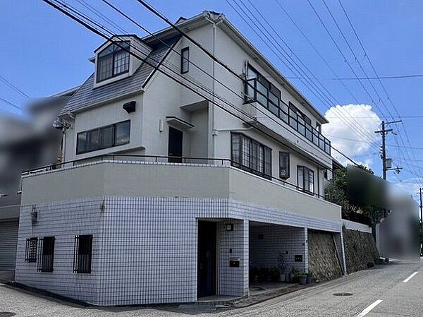 外観：328000685279