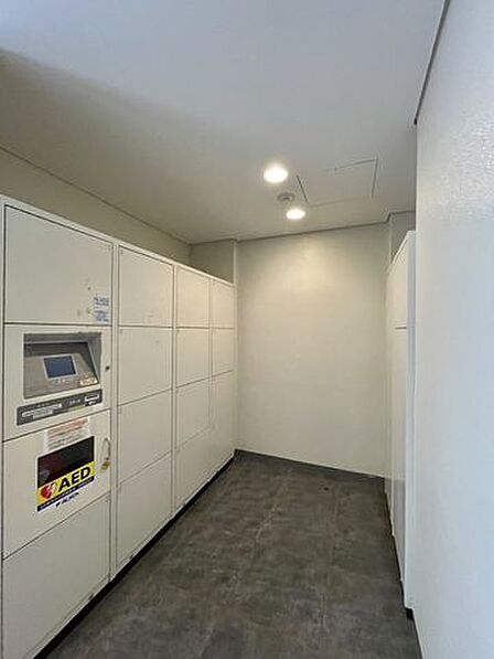 宅配ボックスございます