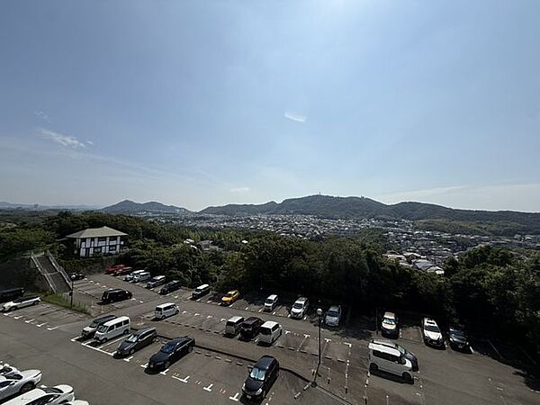 東向きバルコニーからの眺望です。