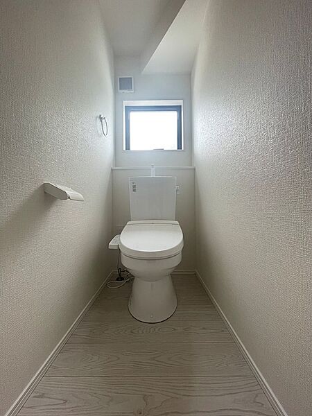 トイレを拡大表示