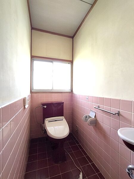 トイレを拡大表示