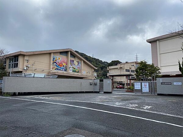 北九州市立 向洋中学校（2033m）